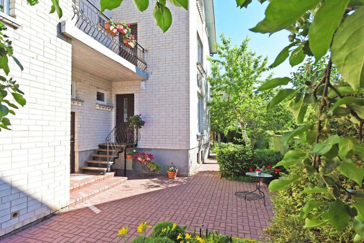 Mociutes Palanga Hotel Kültér fotó